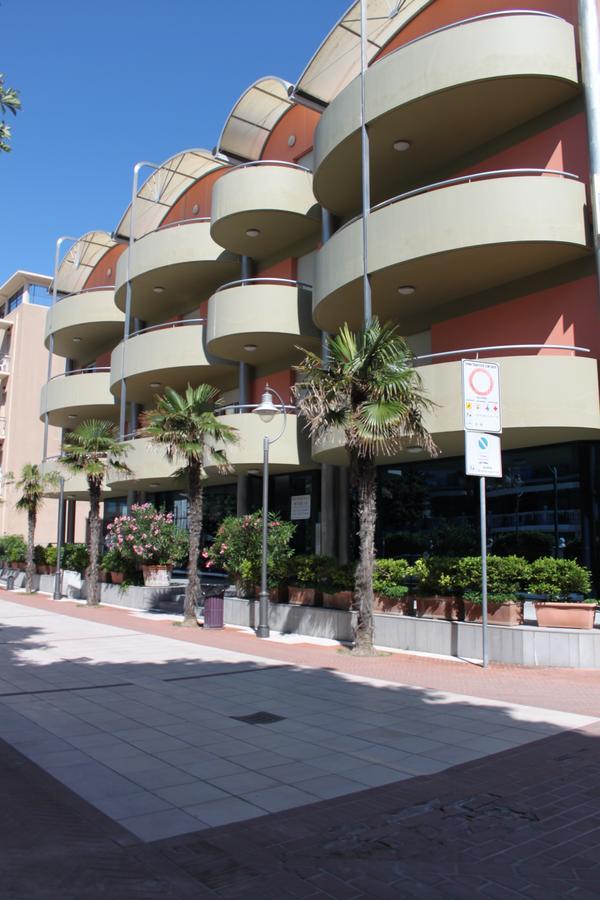 בלריה-איגאה מרינה Residence Myricae מראה חיצוני תמונה